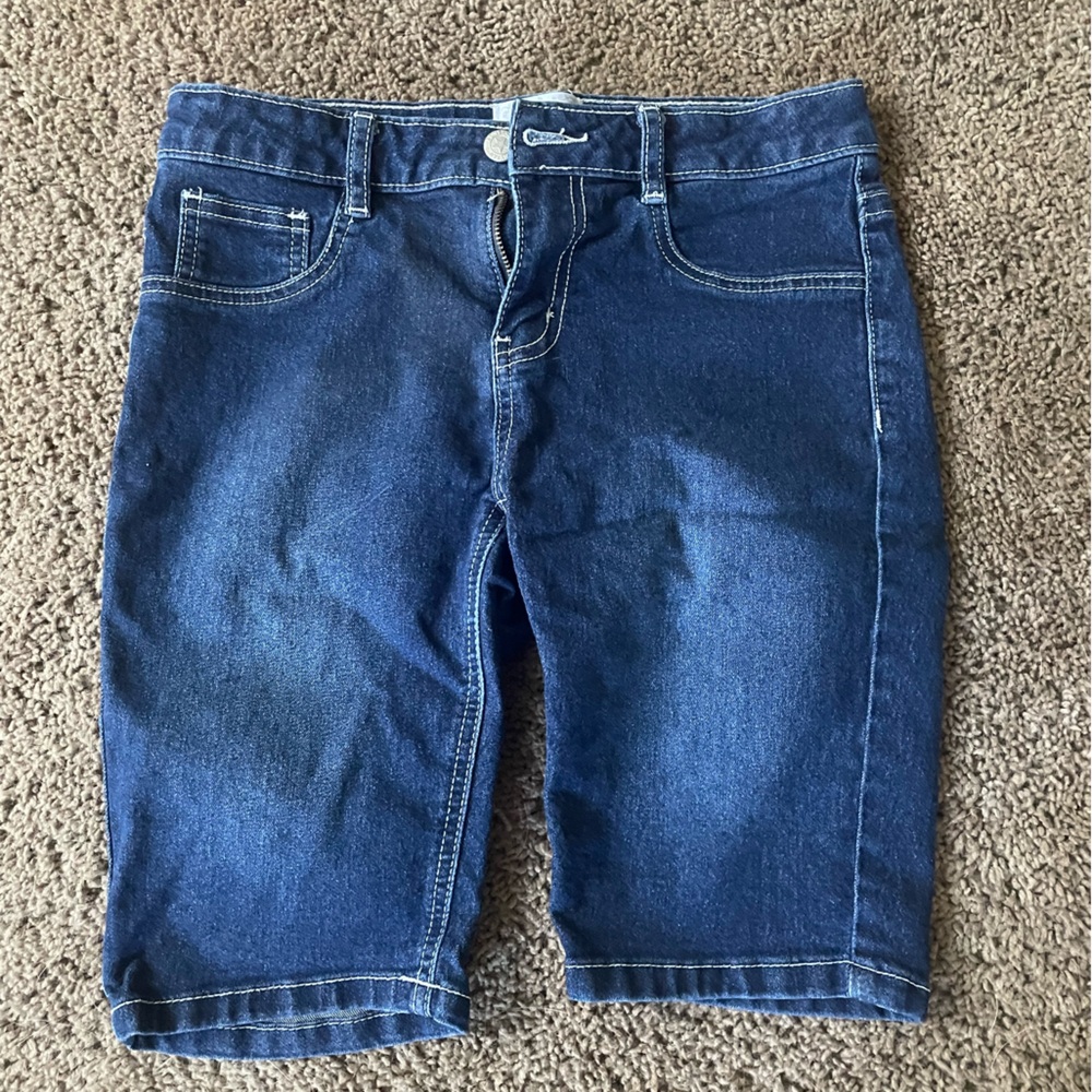 Girl shorts